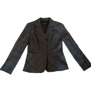 gray women’s blazer